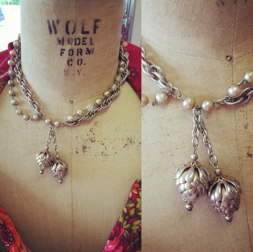 SOLD 1950s Acorn Novelty Necklace